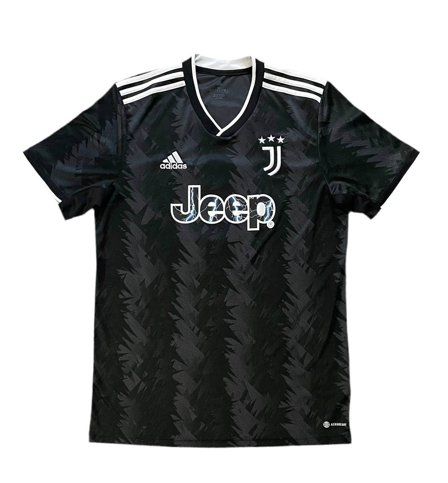 Dušan Vlahović - Juventus udebanetrøje 2022/23