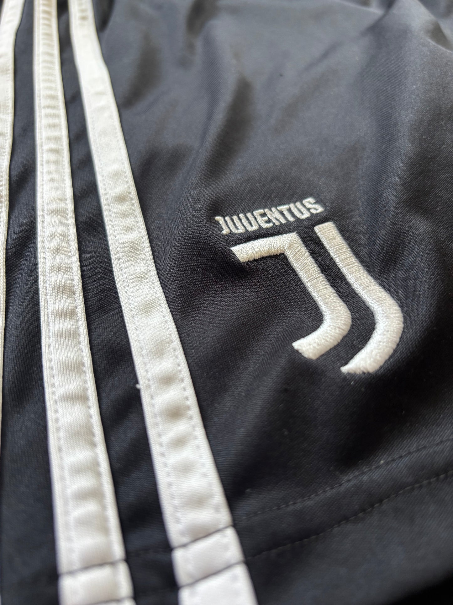 Juventus hjemmebaneshorts 2019/20