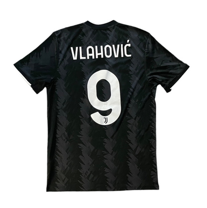 Dušan Vlahović - Juventus udebanetrøje 2022/23