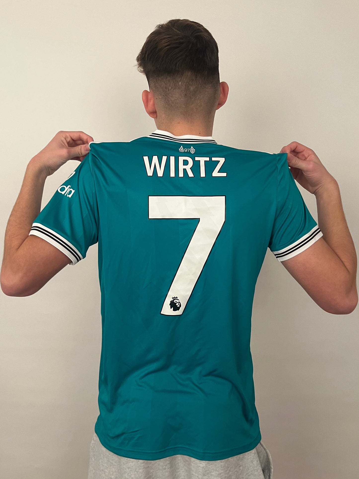 Florian Wirtz - Liverpool udebanetrøje 2025/26